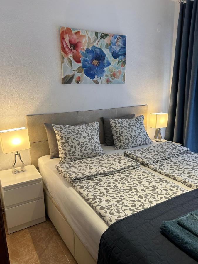 Spirit Los Boliches Apartment For 10 Person Fuengirola Zewnętrze zdjęcie