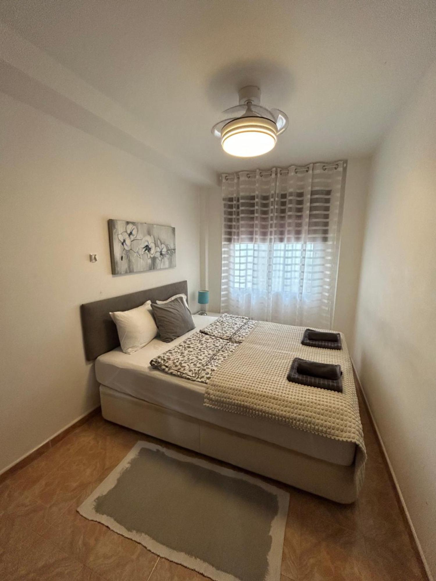 Spirit Los Boliches Apartment For 10 Person Fuengirola Zewnętrze zdjęcie